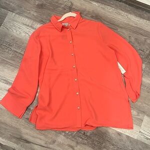Counterparts Coral Botton Down women’s top size M NWT